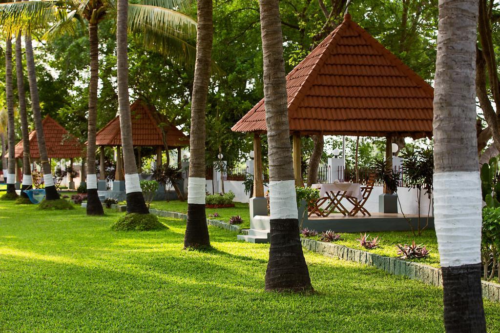 Great Trails Riverview Thanjavur By Grt Hotels Εξωτερικό φωτογραφία